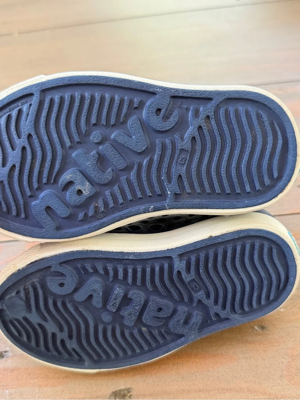Native Kids Jefferson Shoe Slip-On in Navy - C5